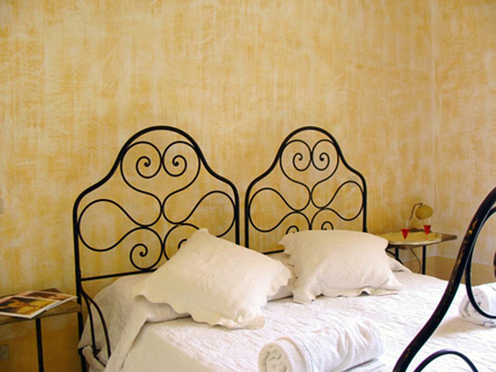 Il Fico Bed And Breakfast Santa Teresa Di Riva Exterior foto